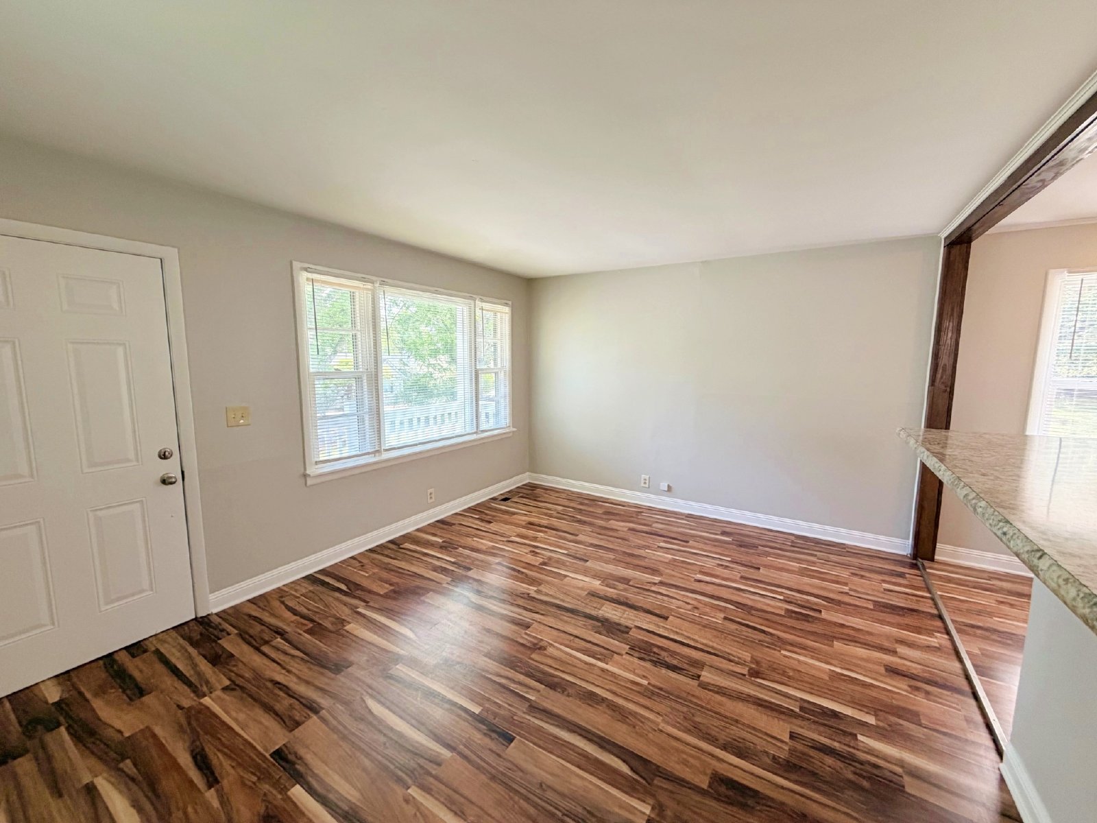 Move-In Ready 3BR Rental with Spacious Yard & Deck property image