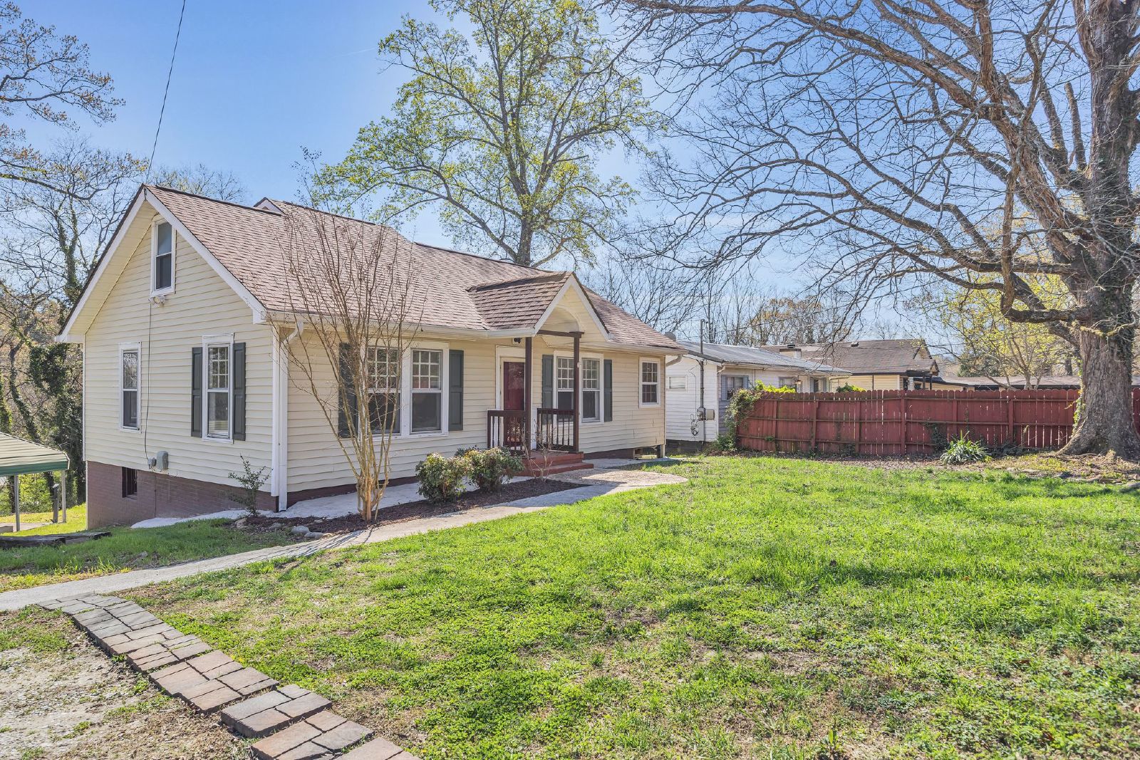 Charming 3 bed, 2 bath Rossville, GA Rental! property image