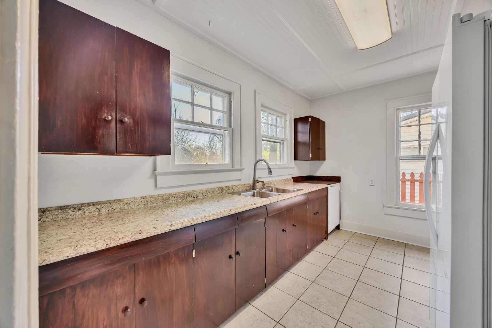 Charming 3 bed, 2 bath Rossville, GA Rental! property image