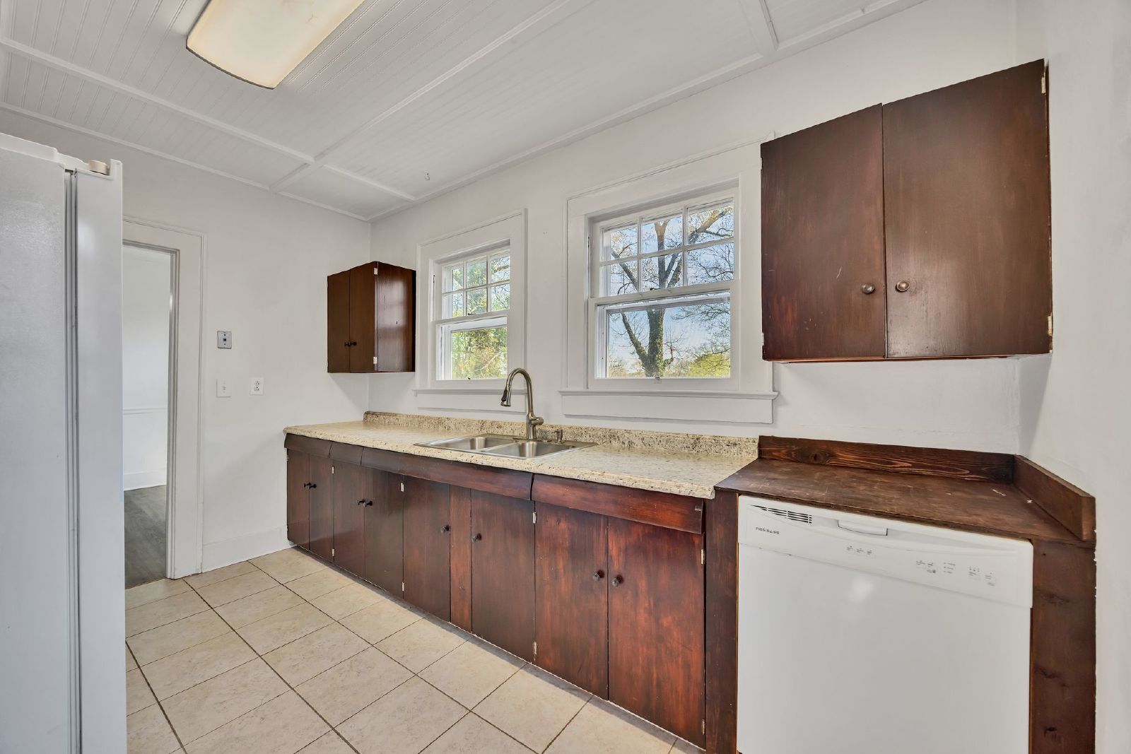Charming 3 bed, 2 bath Rossville, GA Rental! property image