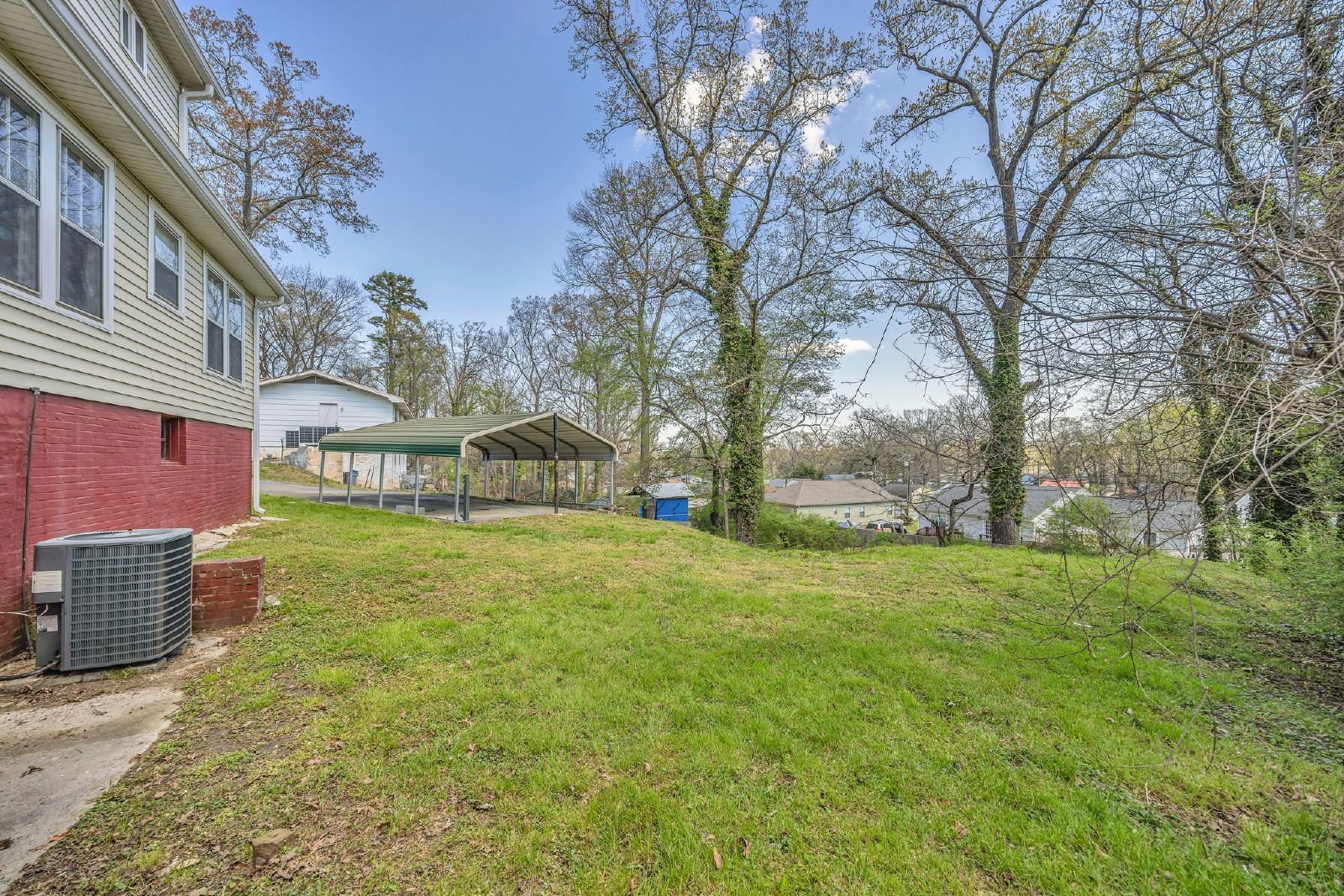 Charming 3 bed, 2 bath Rossville, GA Rental! property image