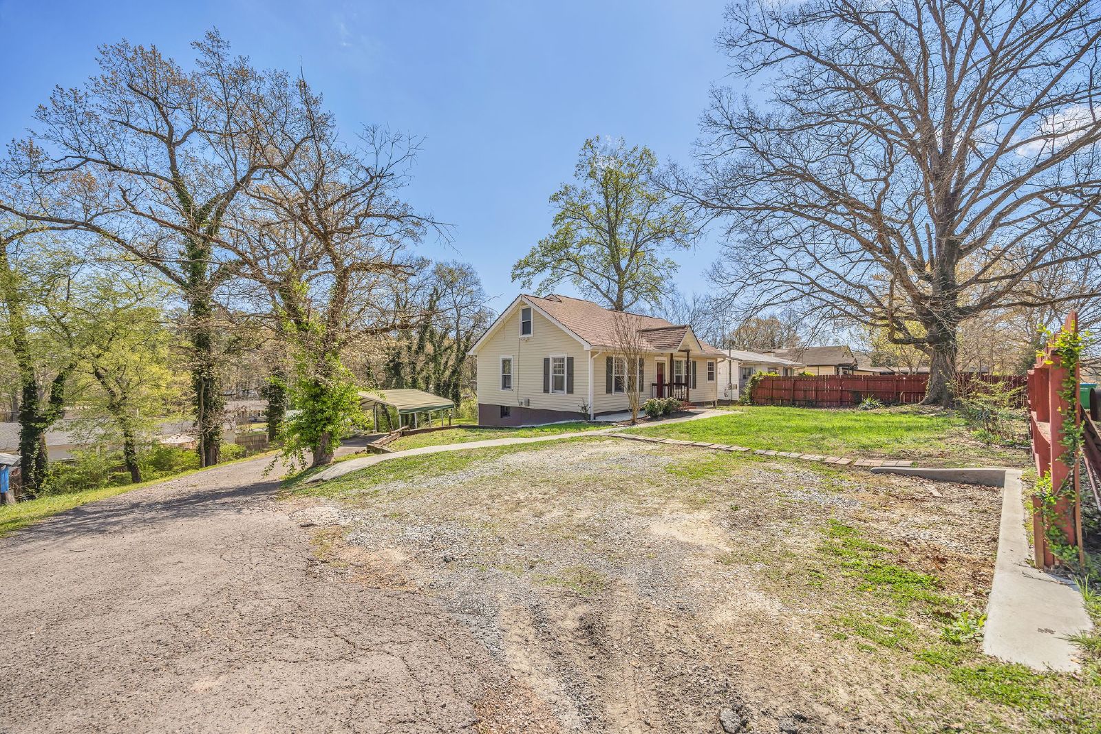 Charming 3 bed, 2 bath Rossville, GA Rental! property image