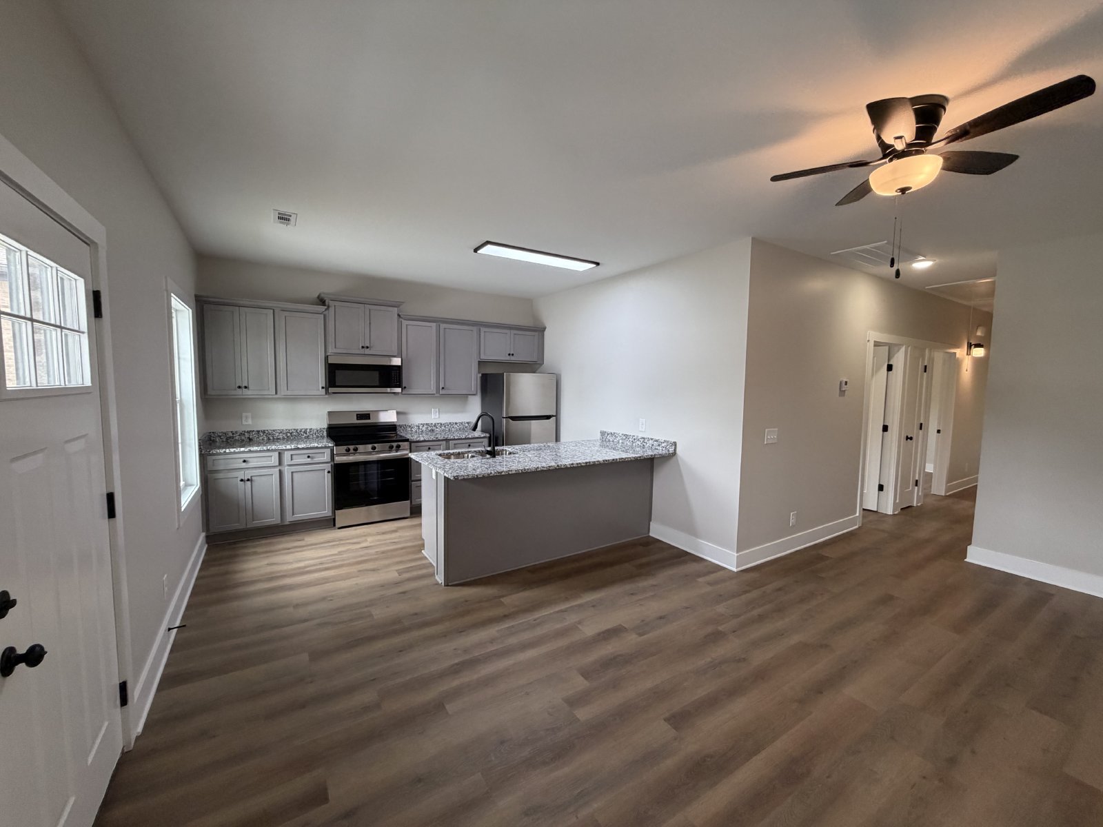 New Construction 3 bed 2 Bath Duplex in Shelbyville property image