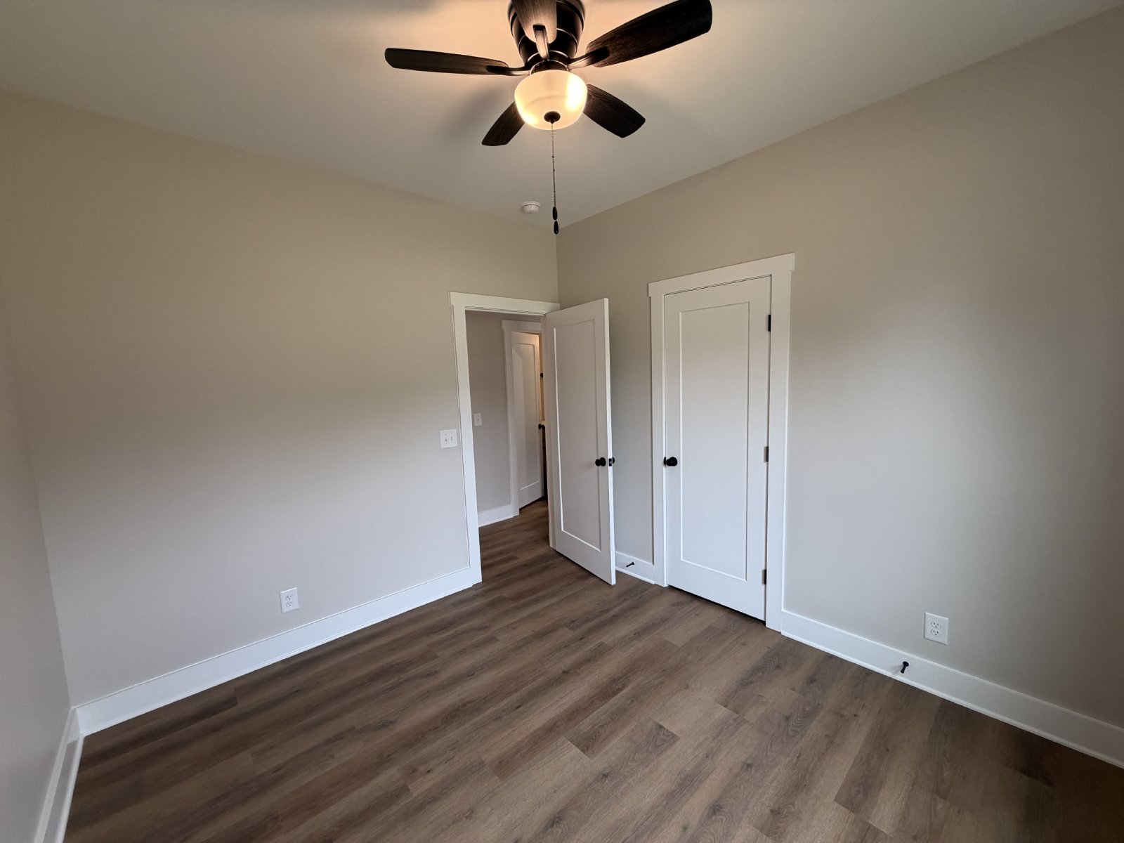 New Construction 3 bed 2 Bath Duplex in Shelbyville property image