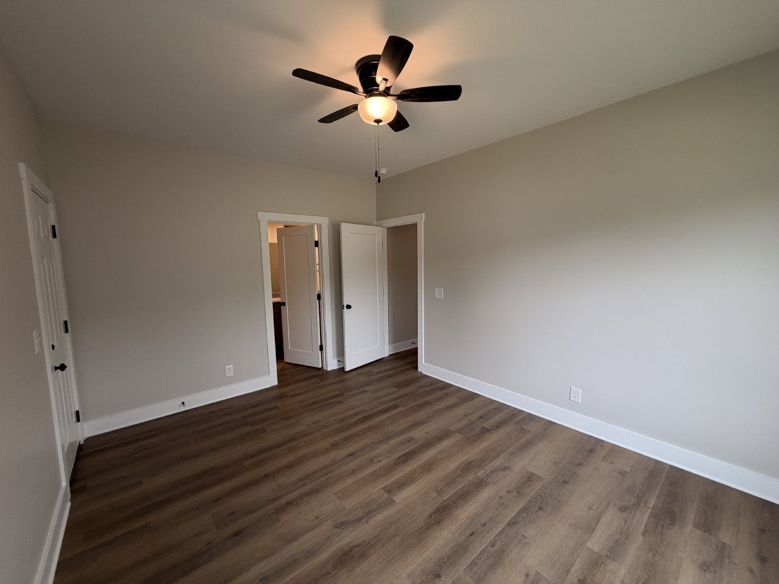 New Construction 3 bed 2 Bath Duplex in Shelbyville property image