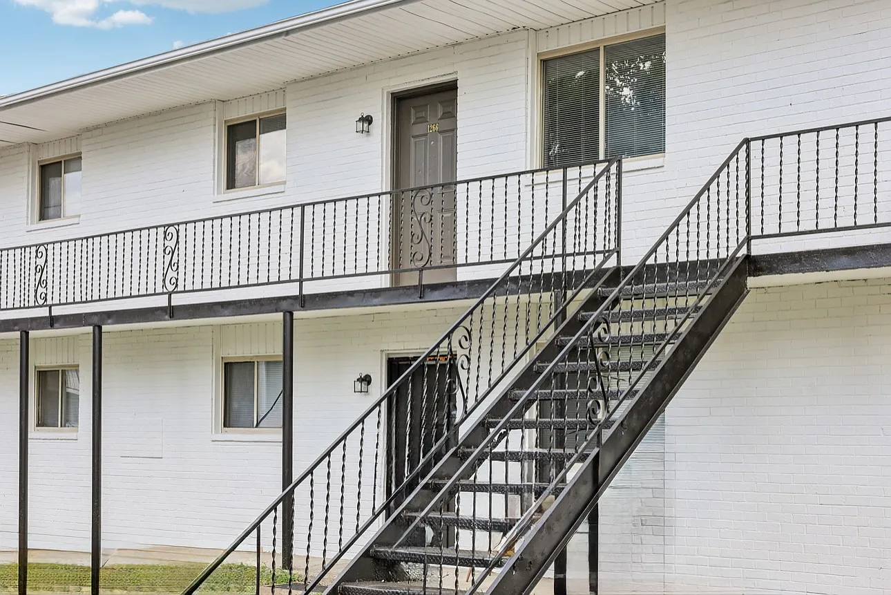 2 Bed 1 Bath Apt - The Flats at 1200 property image