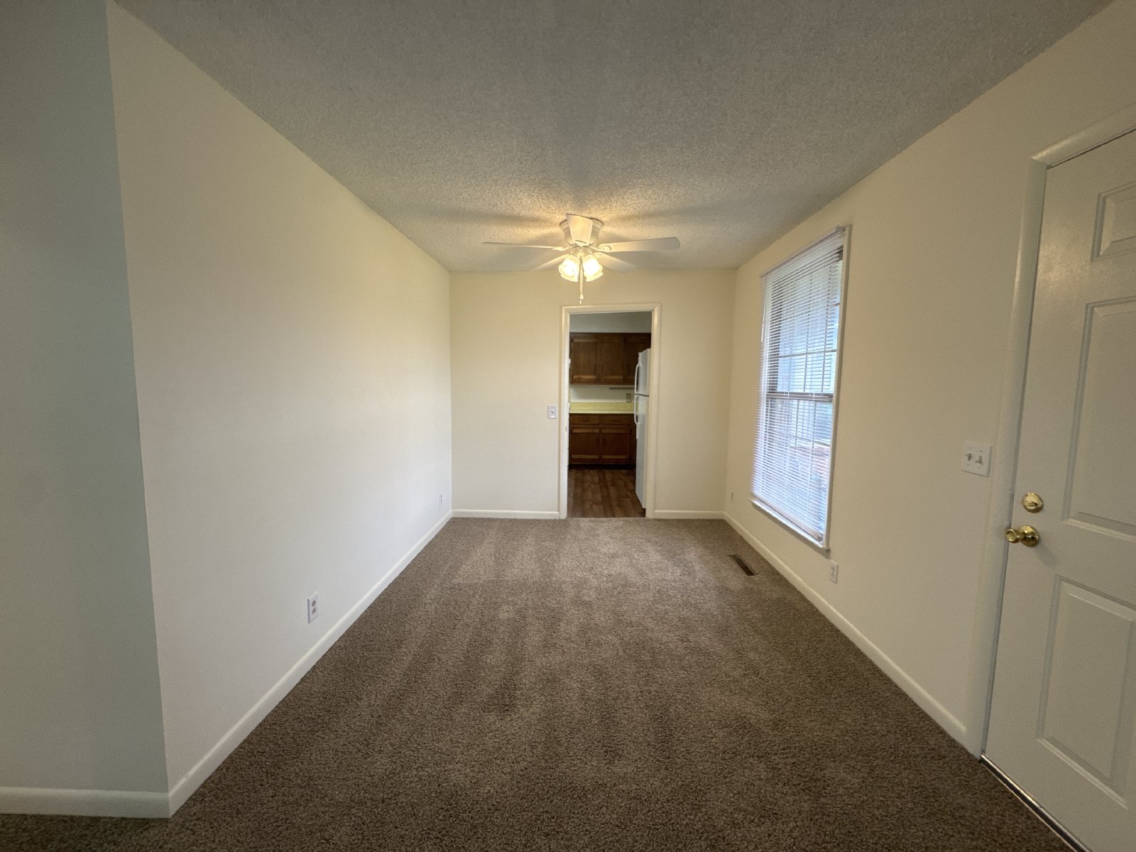 Charming 2-Bedroom Brick Duplex with Spacious Yard in Lebanon property image