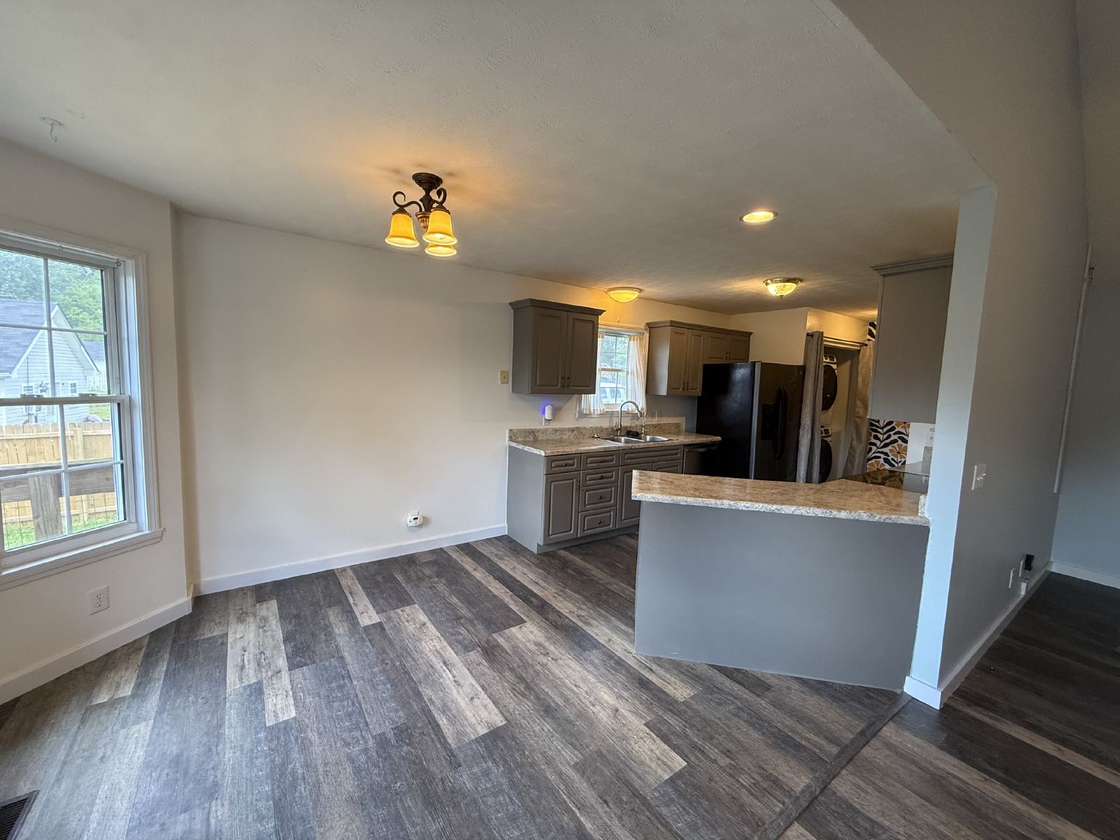 Charming 3BR/2BA Home in Greenbrier property image