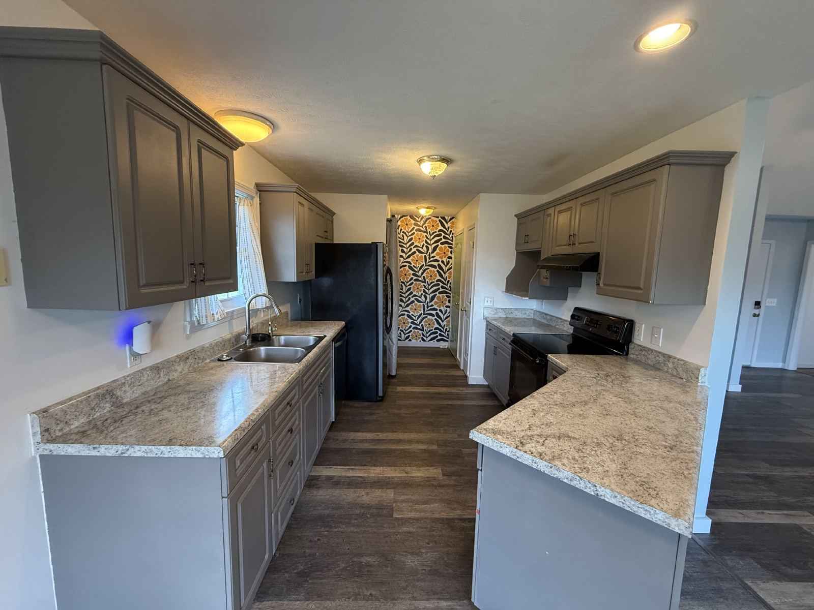 Charming 3BR/2BA Home in Greenbrier property image