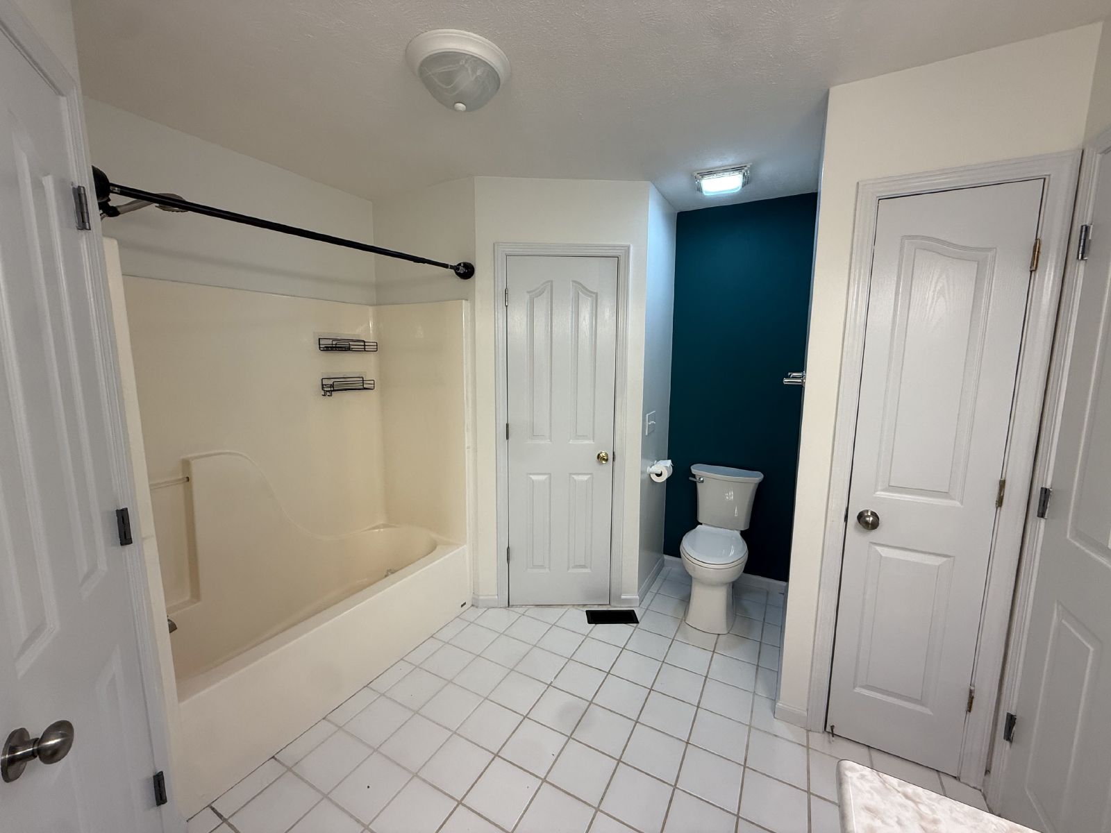 Charming 3BR/2BA Home in Greenbrier property image