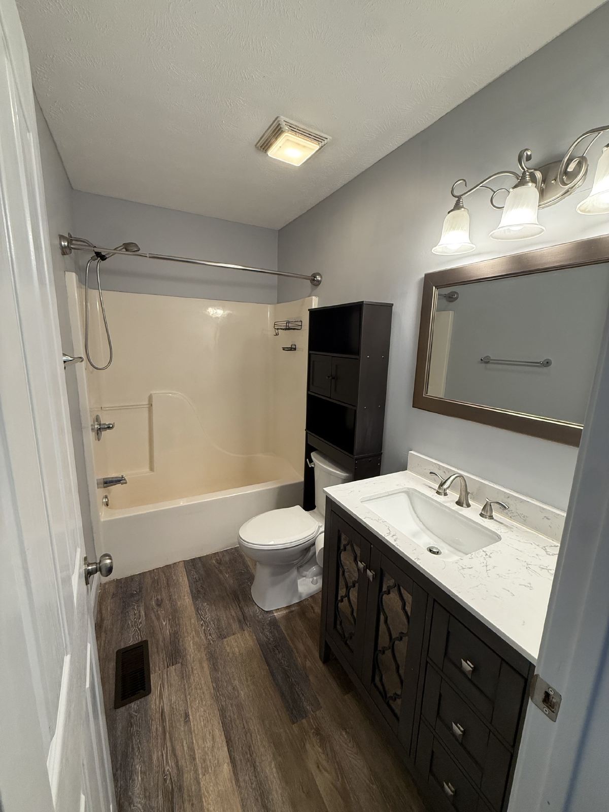 Charming 3BR/2BA Home in Greenbrier property image