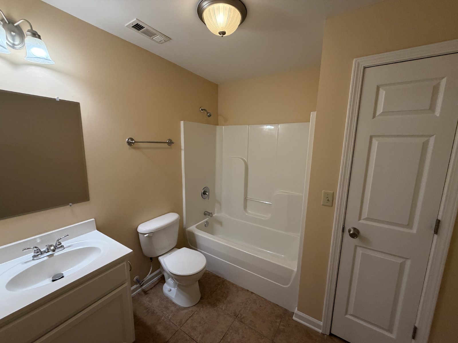 2 Bedroom 2 Bath Apartment Near MTSU property image