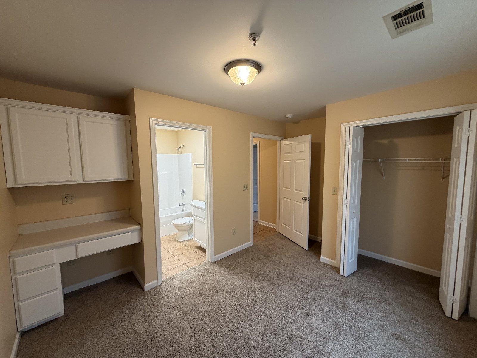 2 Bedroom 2 Bath Apartment Near MTSU property image