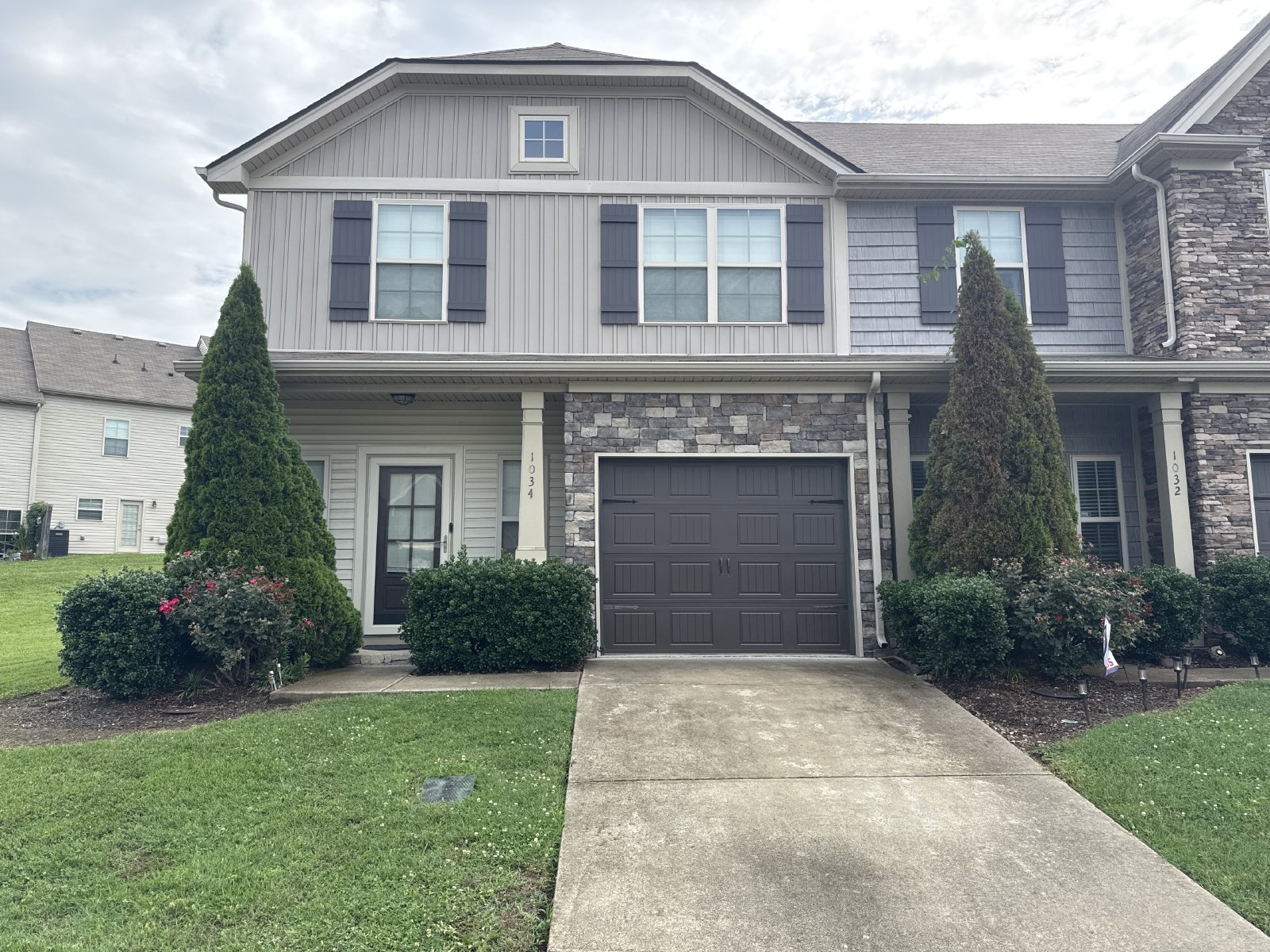 Modern End-Unit Townhome in the Heart of Old Hickory, Wilson County! property image