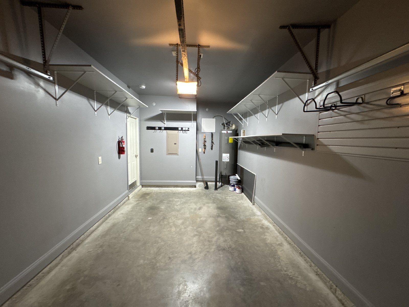 Modern End-Unit Townhome in the Heart of Old Hickory, Wilson County! property image