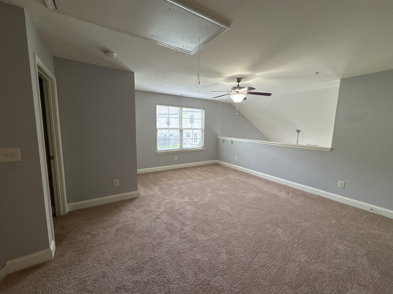 Modern End-Unit Townhome in the Heart of Old Hickory, Wilson County! property image