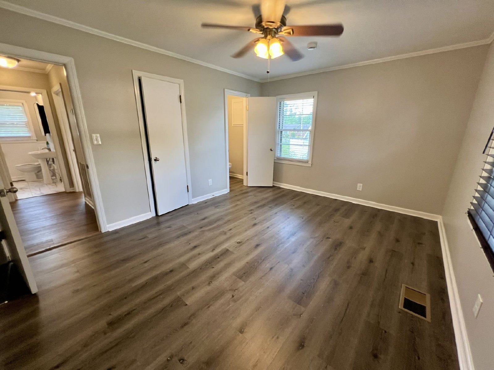 3BR 1.5BA, All Brick Ranch Home *Fenced Backyard* property image