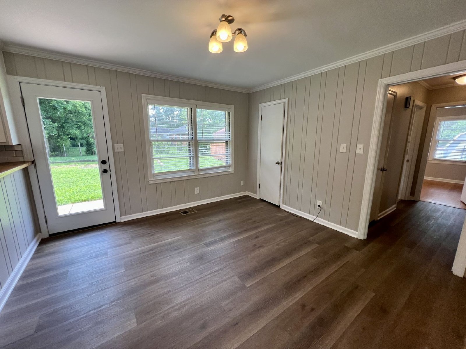 3BR 1.5BA, All Brick Ranch Home *Fenced Backyard* property image