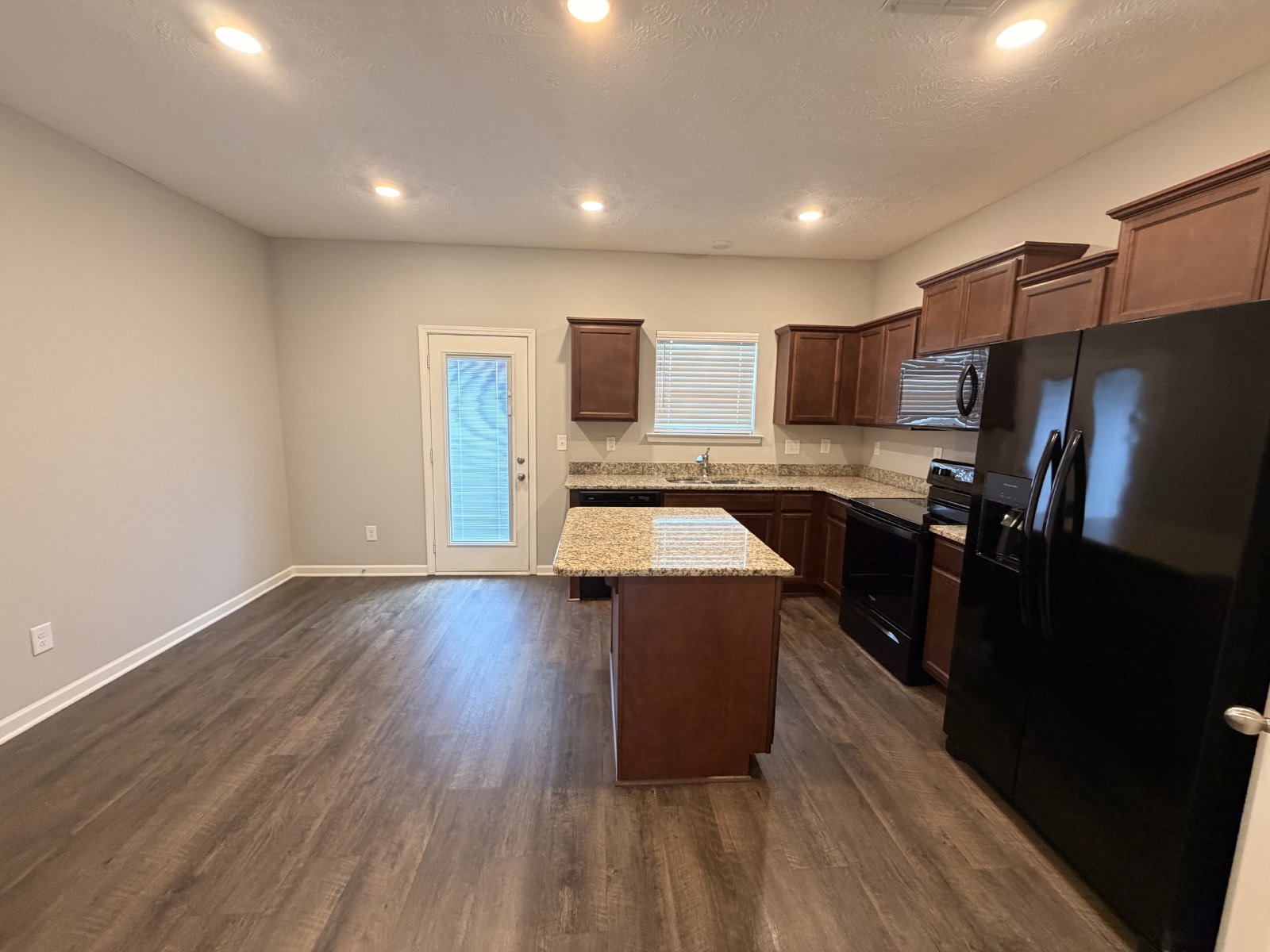 2 Bedroom, 2.5 Bath Townhome - Available Now in Antioch! property image
