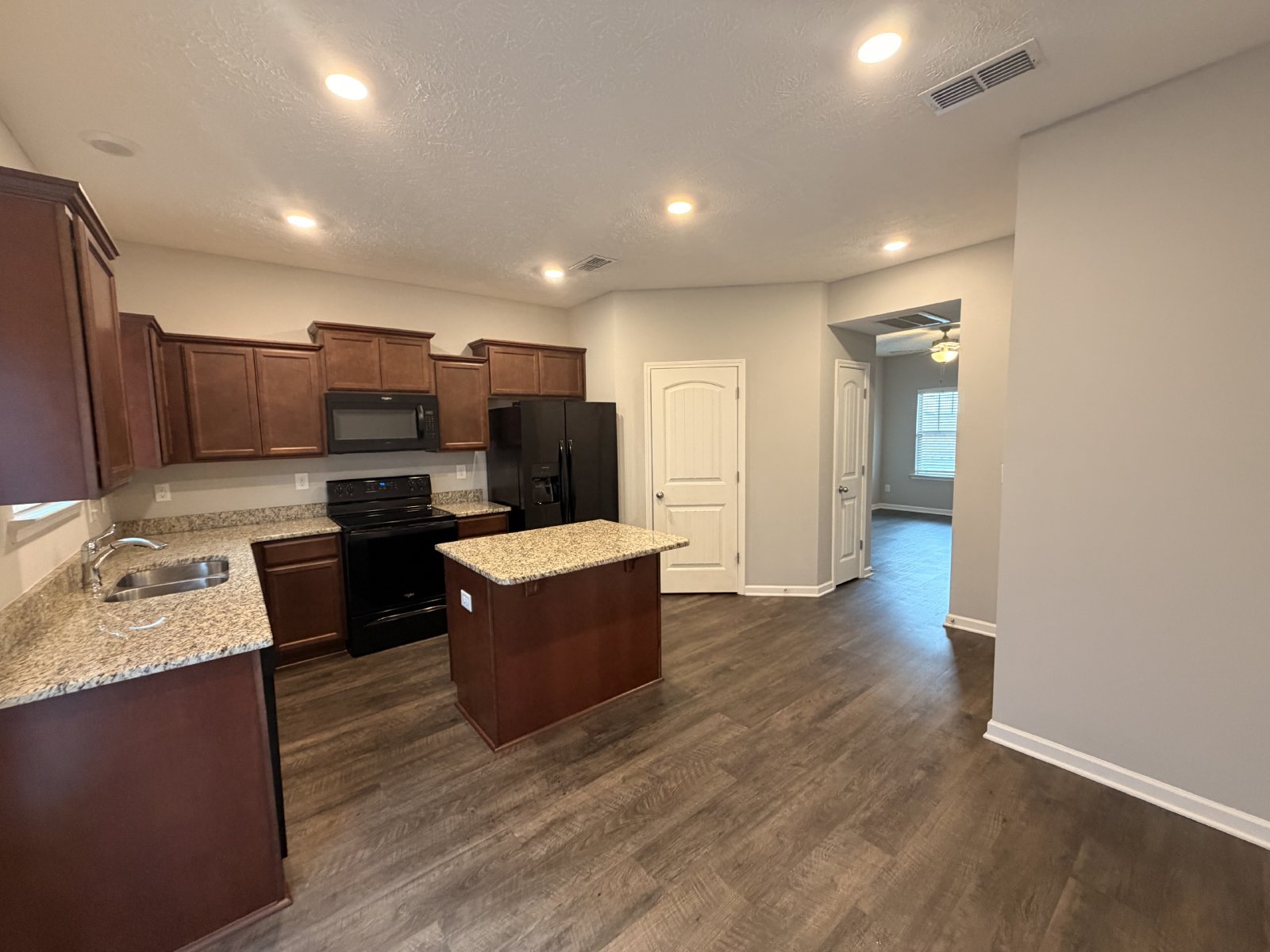 2 Bedroom, 2.5 Bath Townhome - Available Now in Antioch! property image