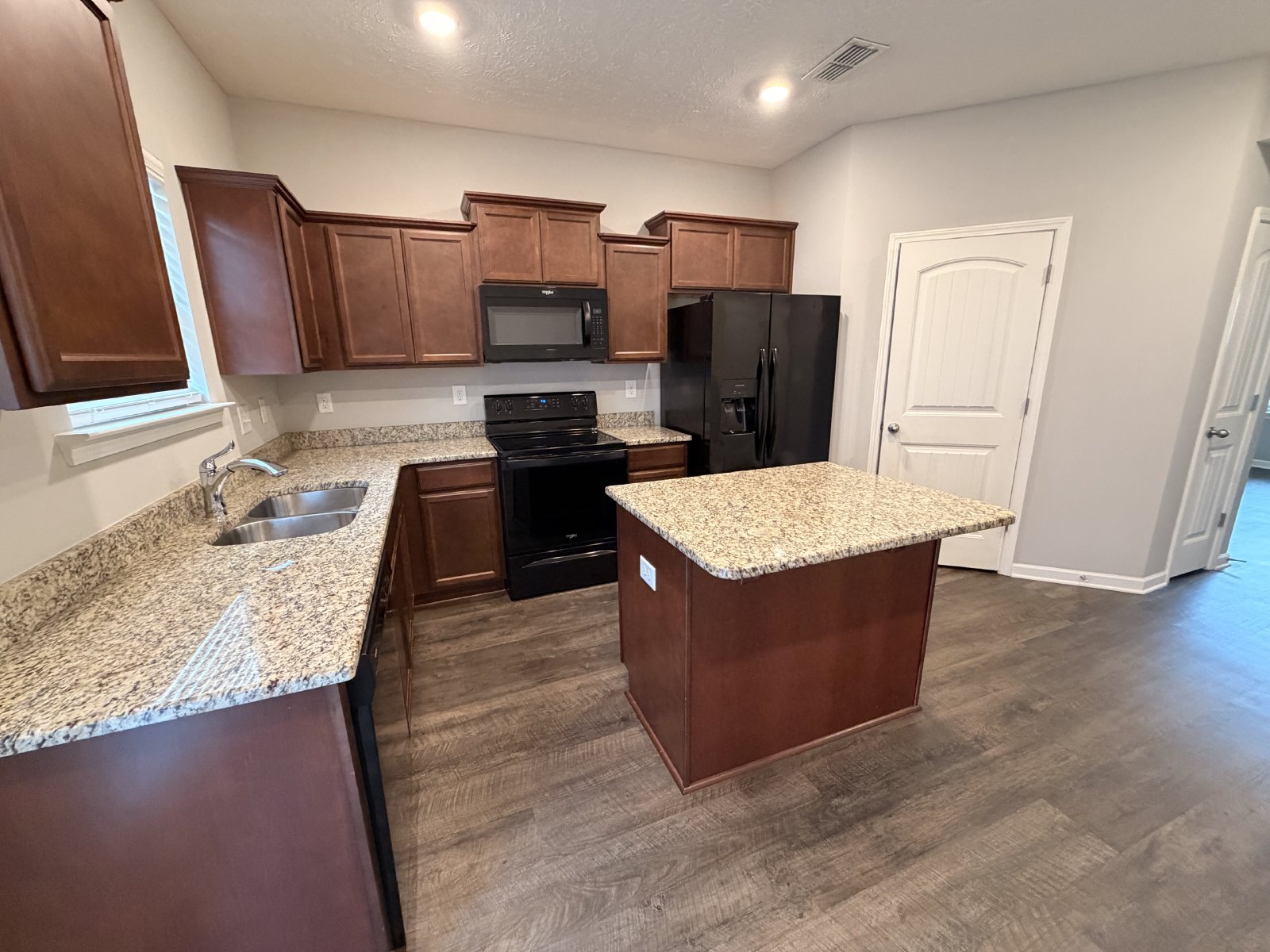 2 Bedroom, 2.5 Bath Townhome - Available Now in Antioch! property image