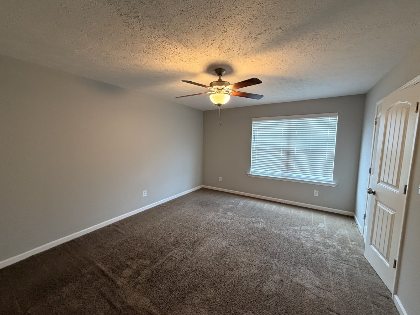 2 Bedroom, 2.5 Bath Townhome - Available Now in Antioch! property image
