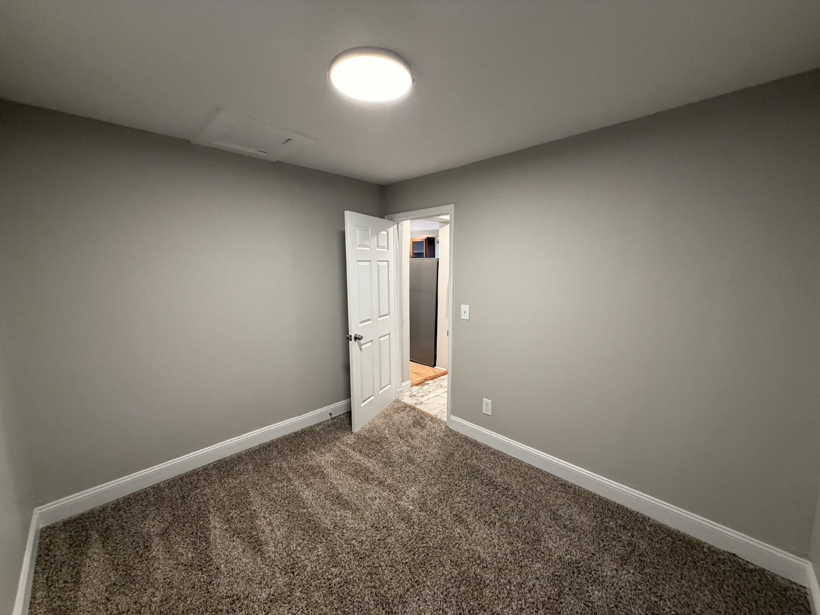 Cute 3 BR 1 BA in Mt Pleasant - Available Immediately! property image