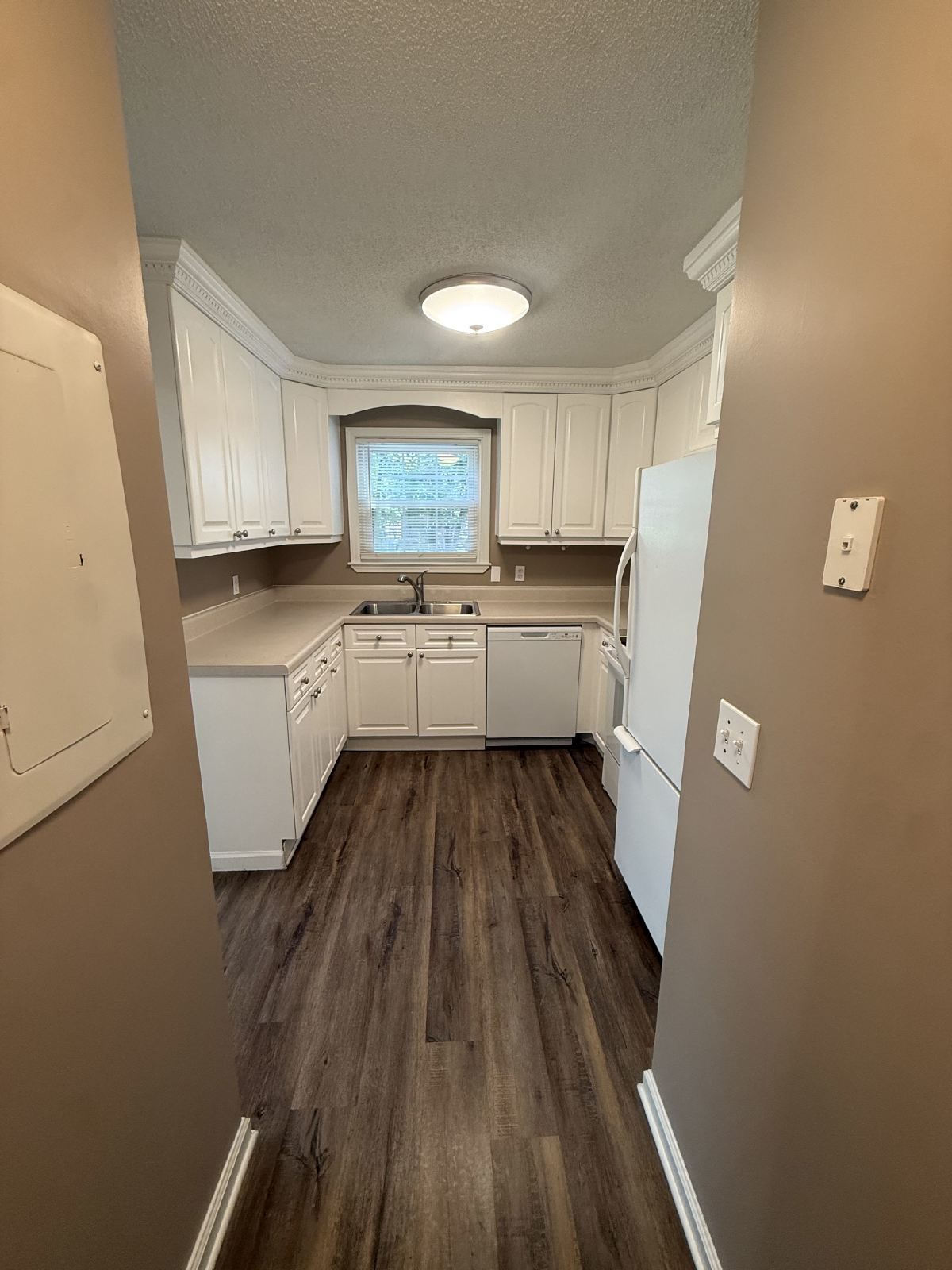 Beautiful 2BR Townhome | Huge Private Deck | Lawn Care Included | $1,695/mo property image