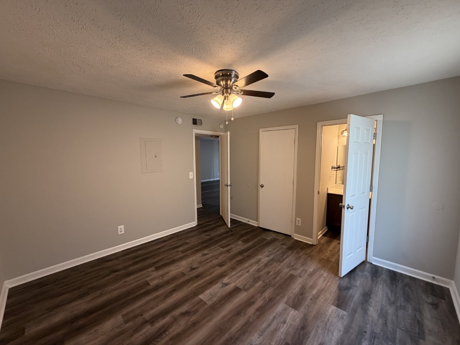 2 Bed 1.5 Bath Apartment near MTSU property image