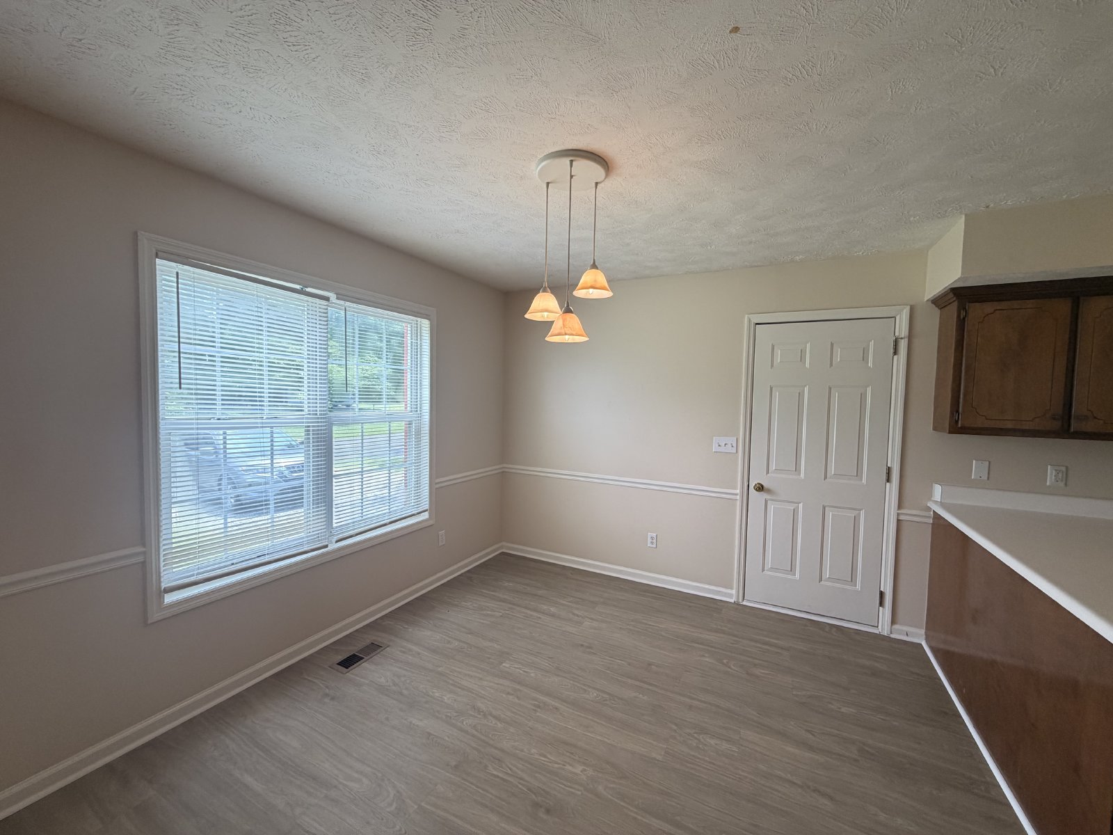 Move-In Ready! Fresh Updates, Fenced Backyard & Prime Smyrna Location! property image