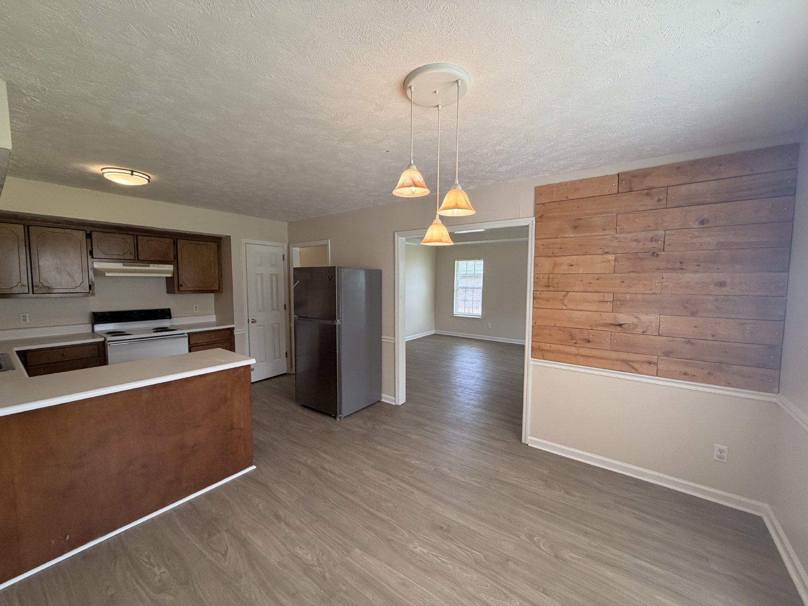 Move-In Ready! Fresh Updates, Fenced Backyard & Prime Smyrna Location! property image
