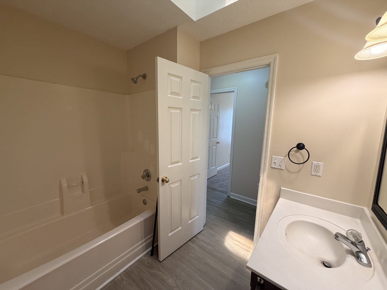 Move-In Ready! Fresh Updates, Fenced Backyard & Prime Smyrna Location! property image