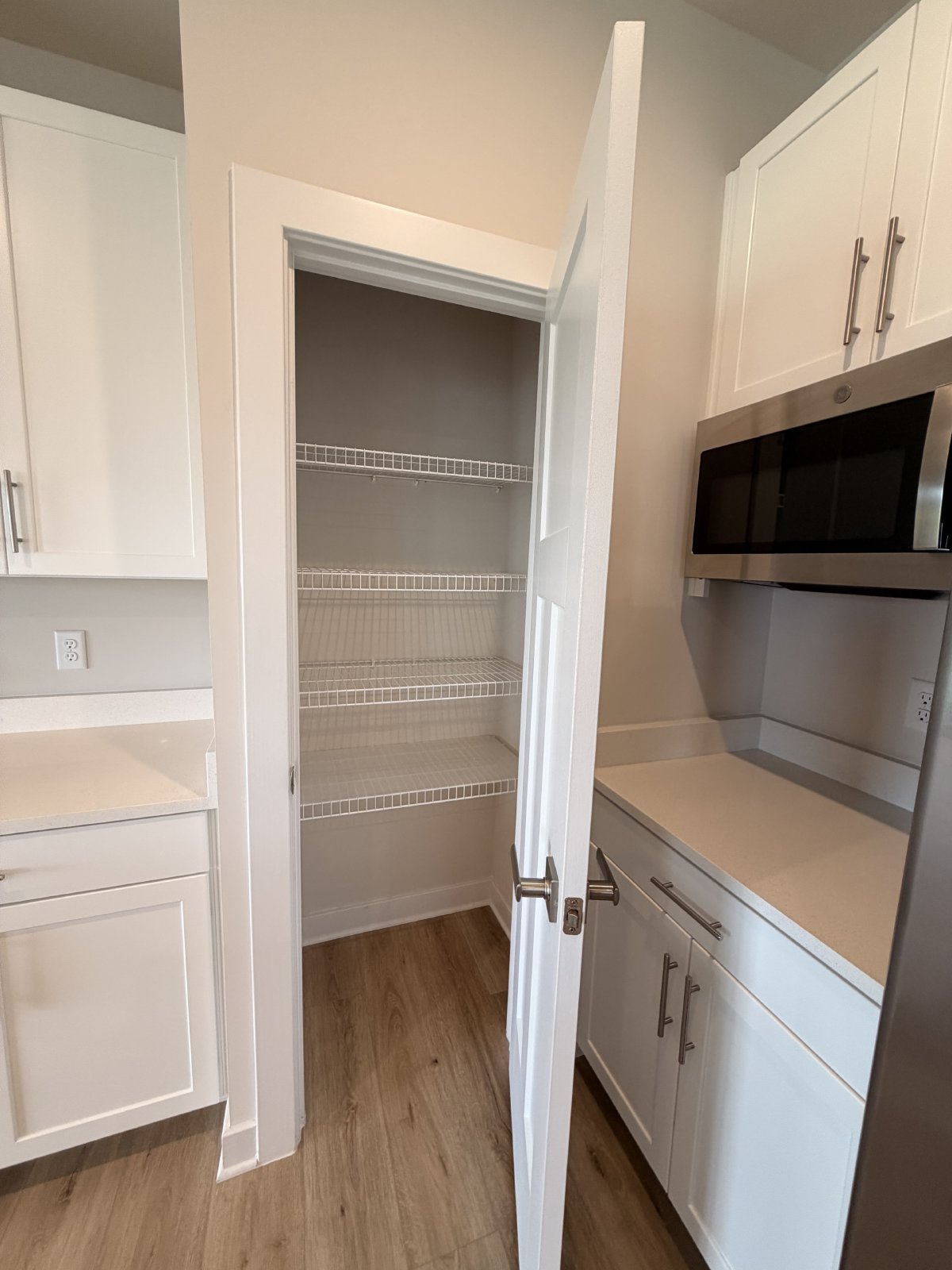 Available Now in Smyrna! **4 Bedrooms | 2.5 Bathrooms | Office/Flex Room | 2-Car Garage** property image