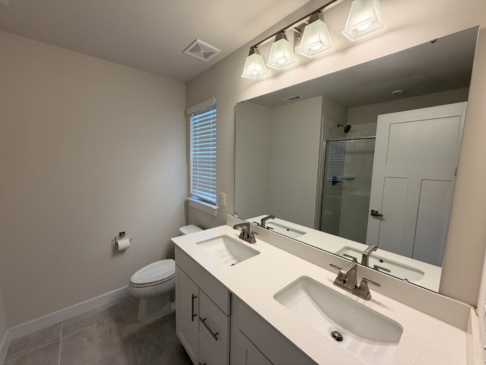 Available Now in Smyrna! **4 Bedrooms | 2.5 Bathrooms | Office/Flex Room | 2-Car Garage** property image