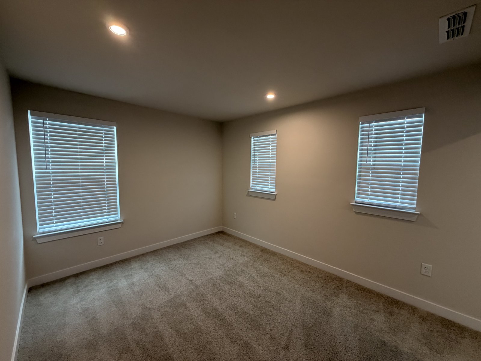 Available Now in Smyrna! **4 Bedrooms | 2.5 Bathrooms | Office/Flex Room | 2-Car Garage** property image