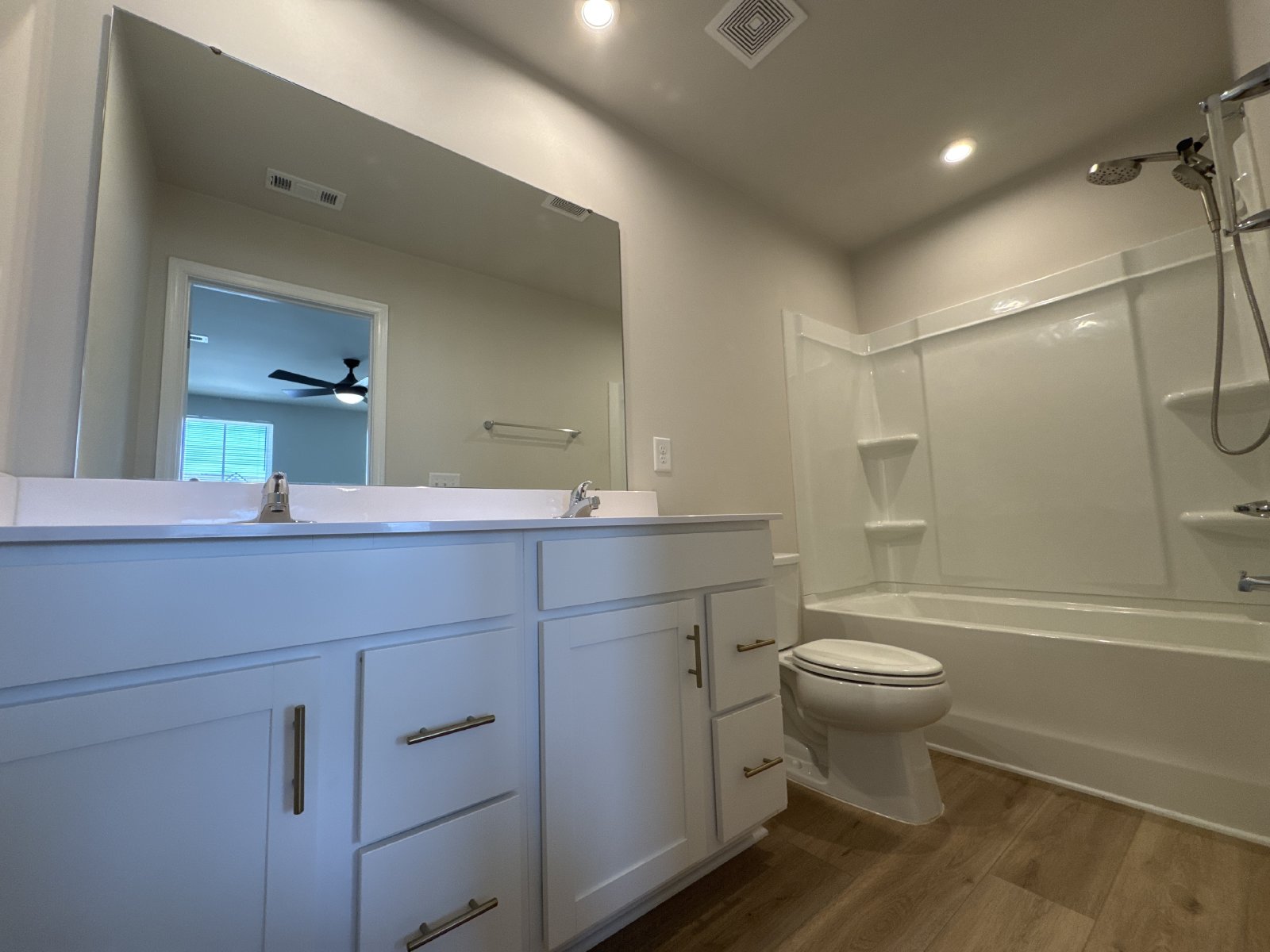 Beautiful 4-Bedroom Home in Thornton Grove – Convenient North Nashville Location! property image