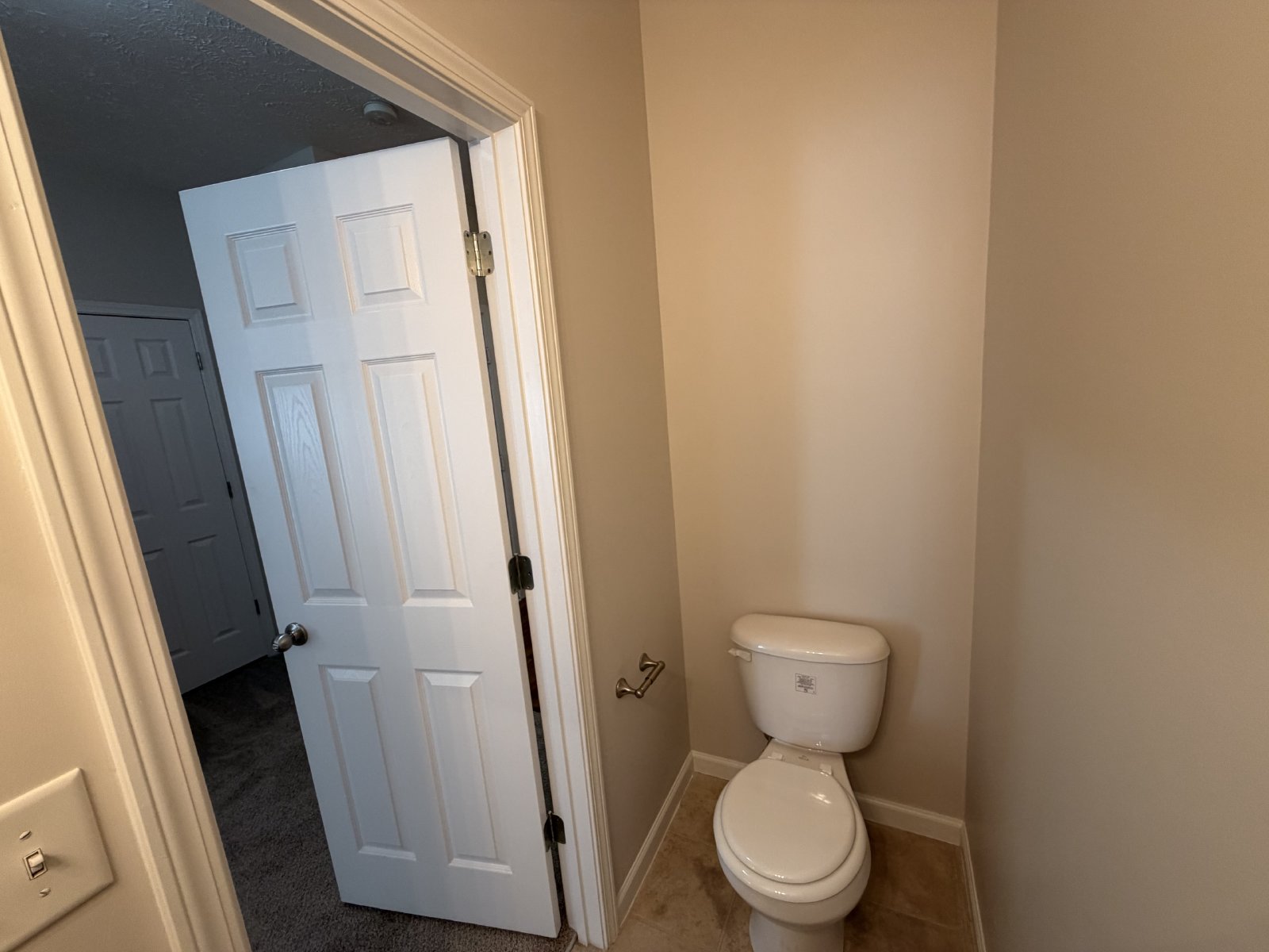 3 Bed 2.5 Bath Townhome in Brentwood property image