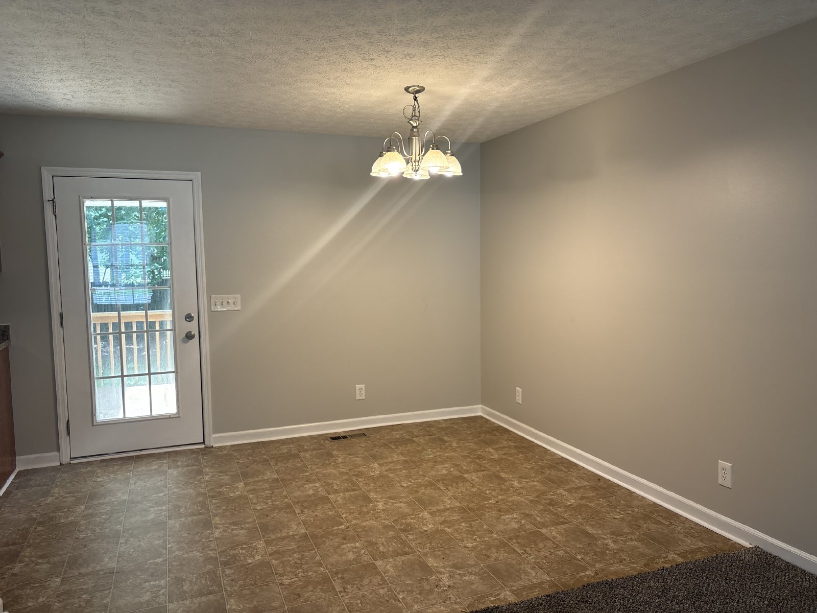 Charming Home with Covered Deck and Fenced in Back Yard... property image
