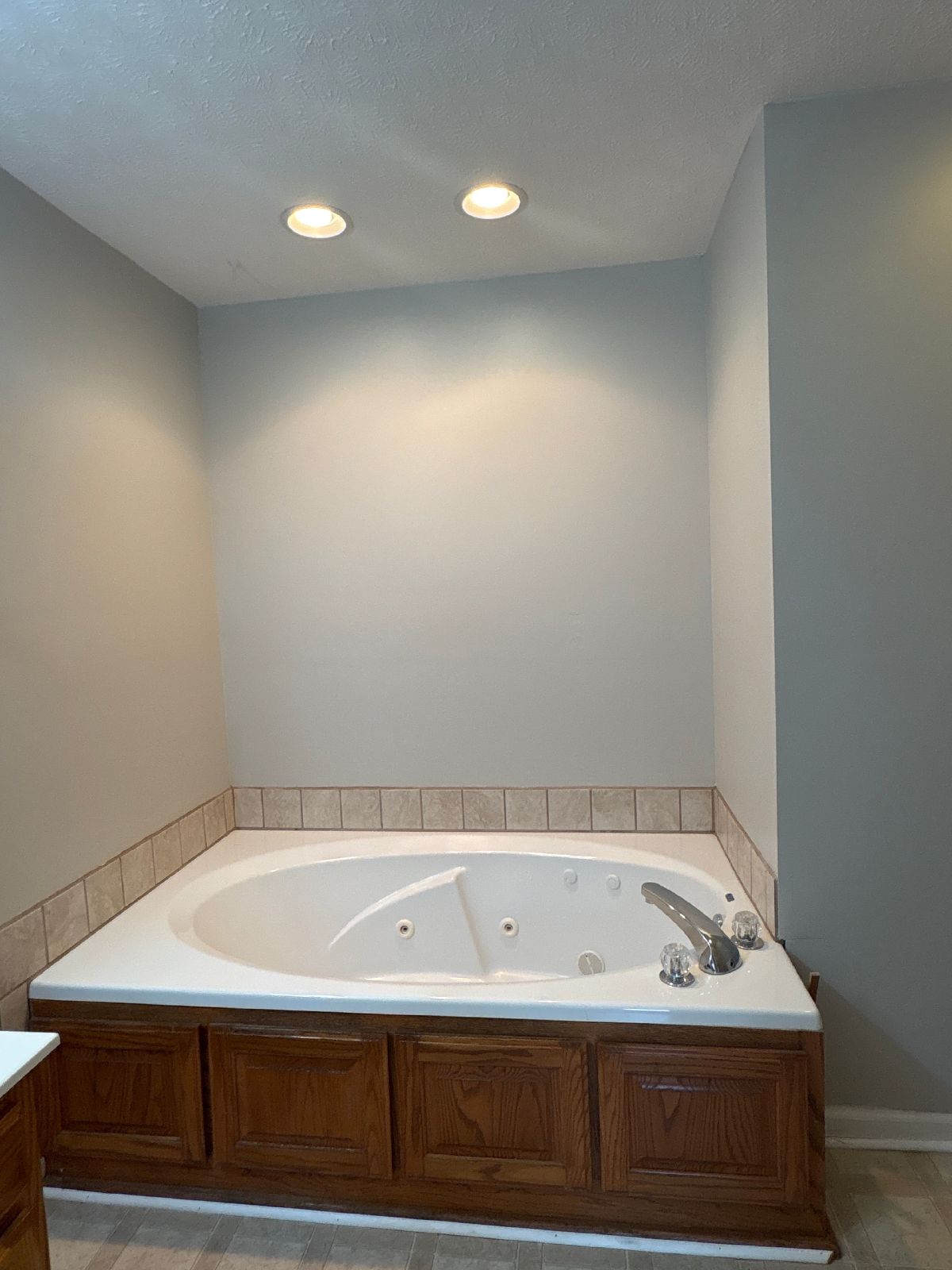 Charming Home with Covered Deck and Fenced in Back Yard... property image