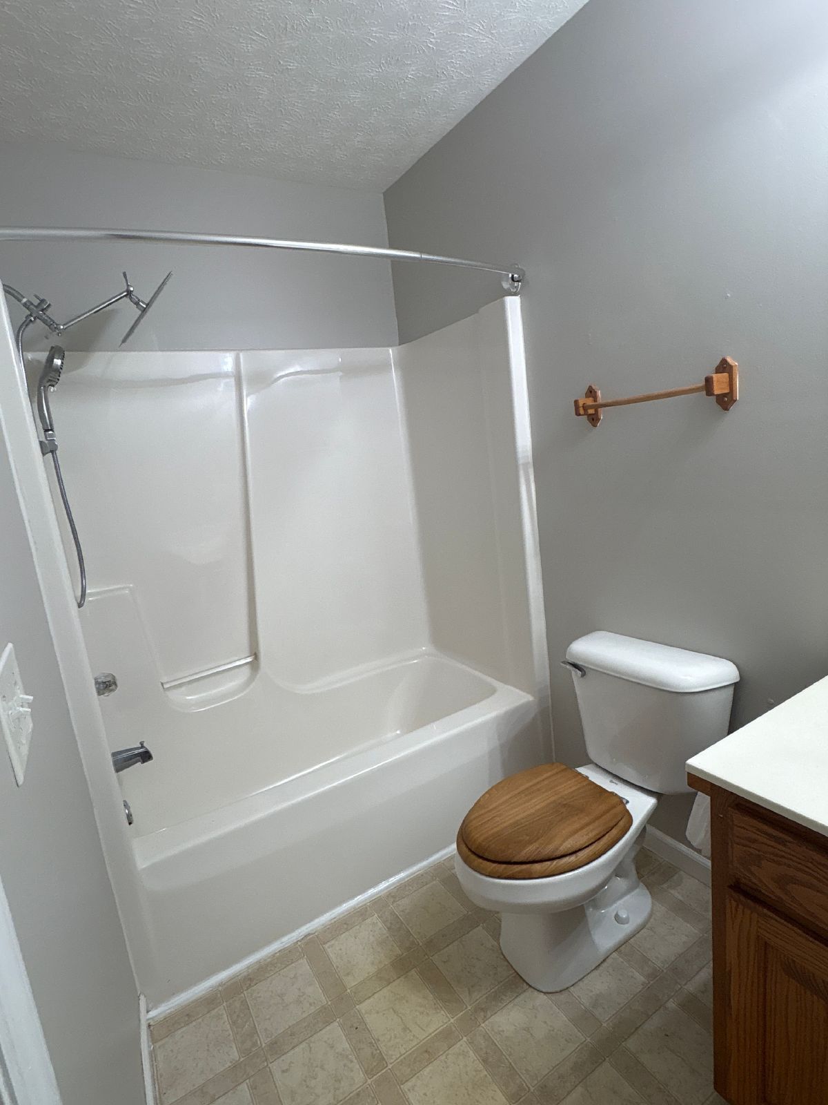 Charming Home with Covered Deck and Fenced in Back Yard... property image