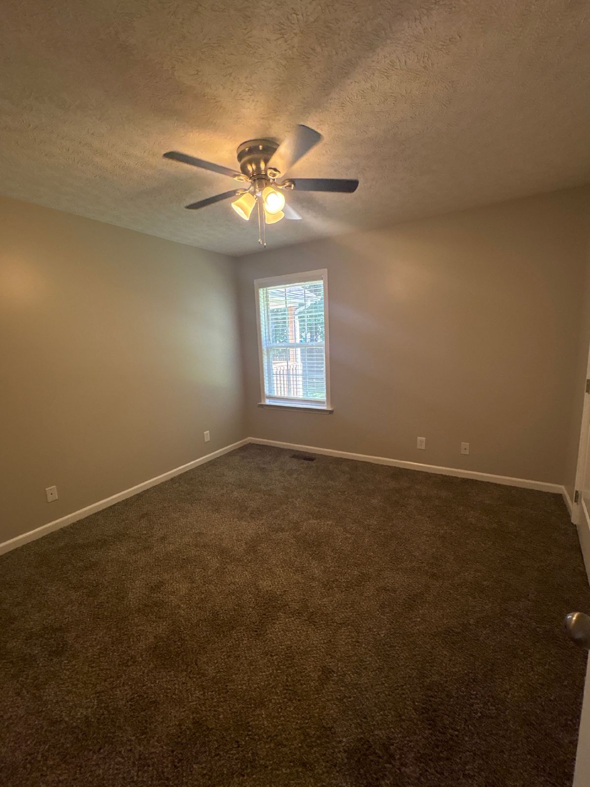 Charming Home with Covered Deck and Fenced in Back Yard... property image