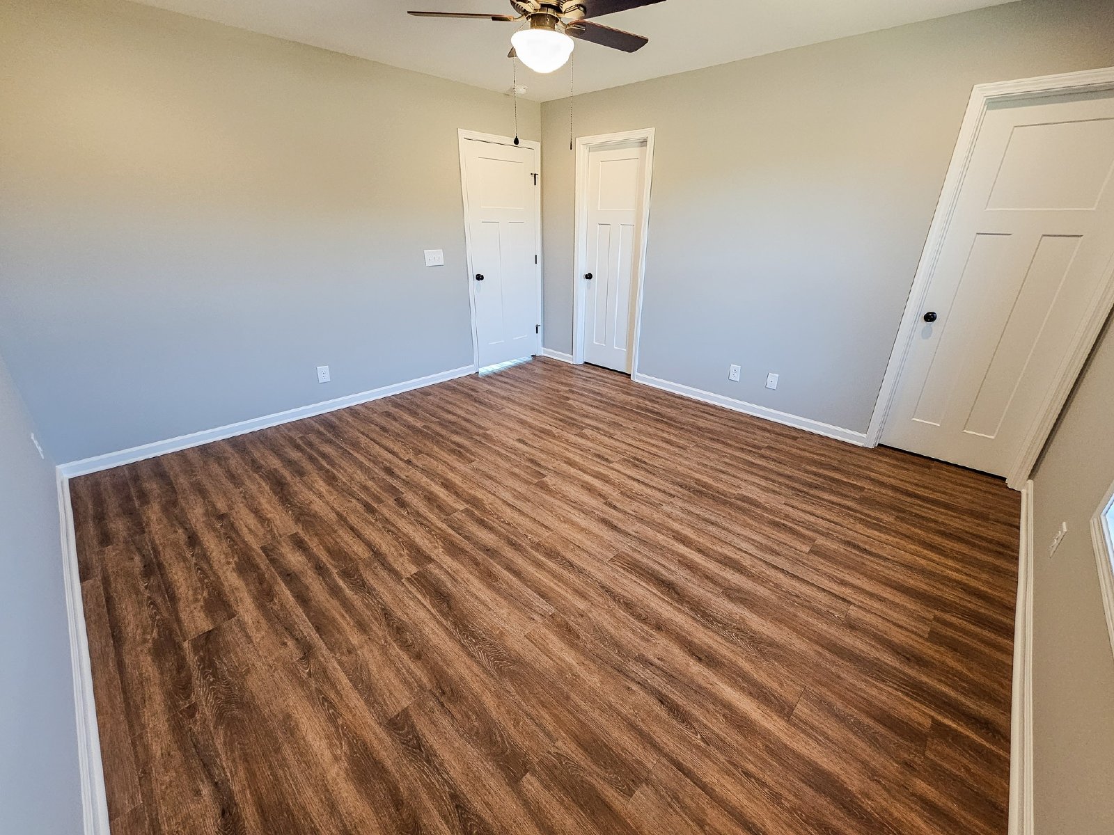 BRAND NEW Spacious Townhome in Shelbyville!...**1/2 OFF MOVE IN SPECIAL** property image