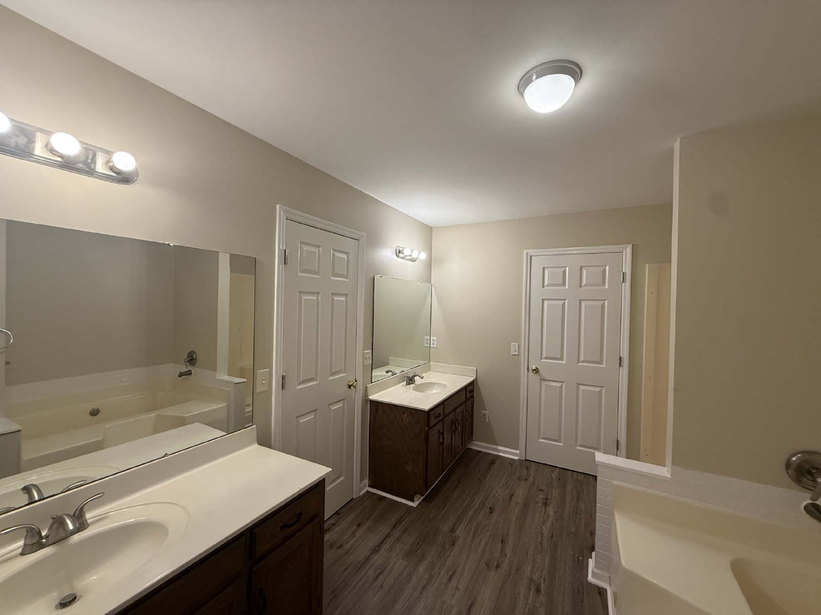 Beautiful 3 Bedroom 2.5 Bath Home in OOLTEWAH! property image