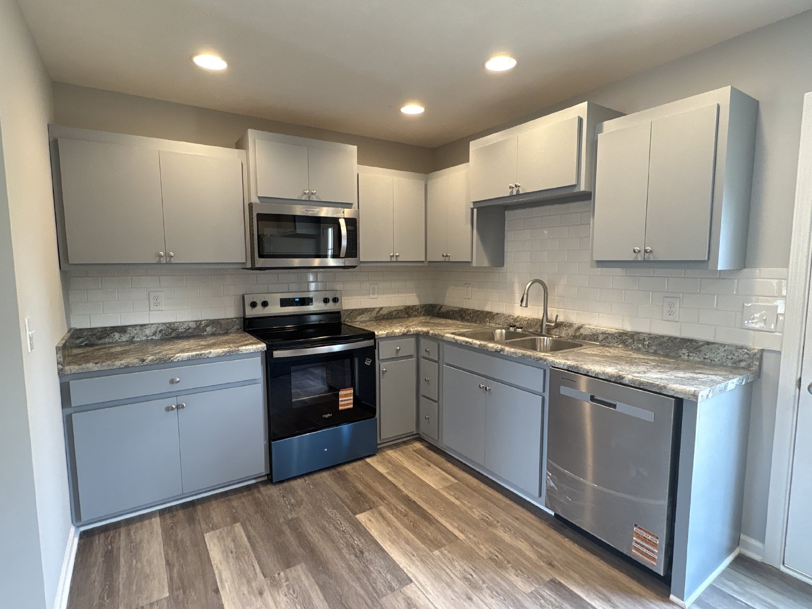 Adorable BRAND NEW Home Convenitly Located in Tullahoma... property image
