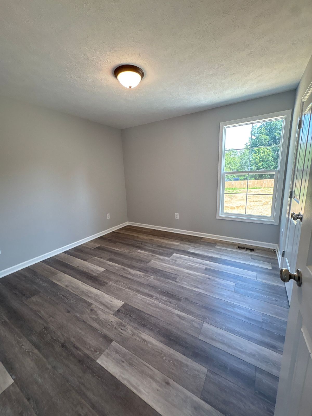 Adorable BRAND NEW Home Convenitly Located in Tullahoma... property image