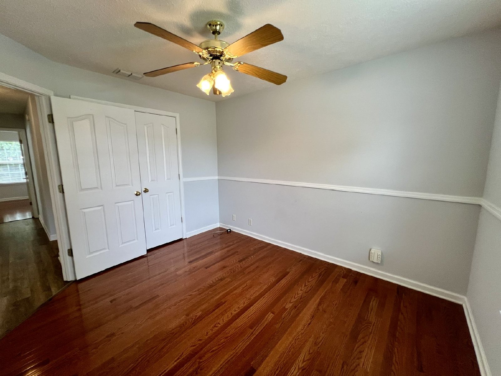 3 bed, 2 Bath, Garage + Screened Back Porch, Near Cason Ln property image
