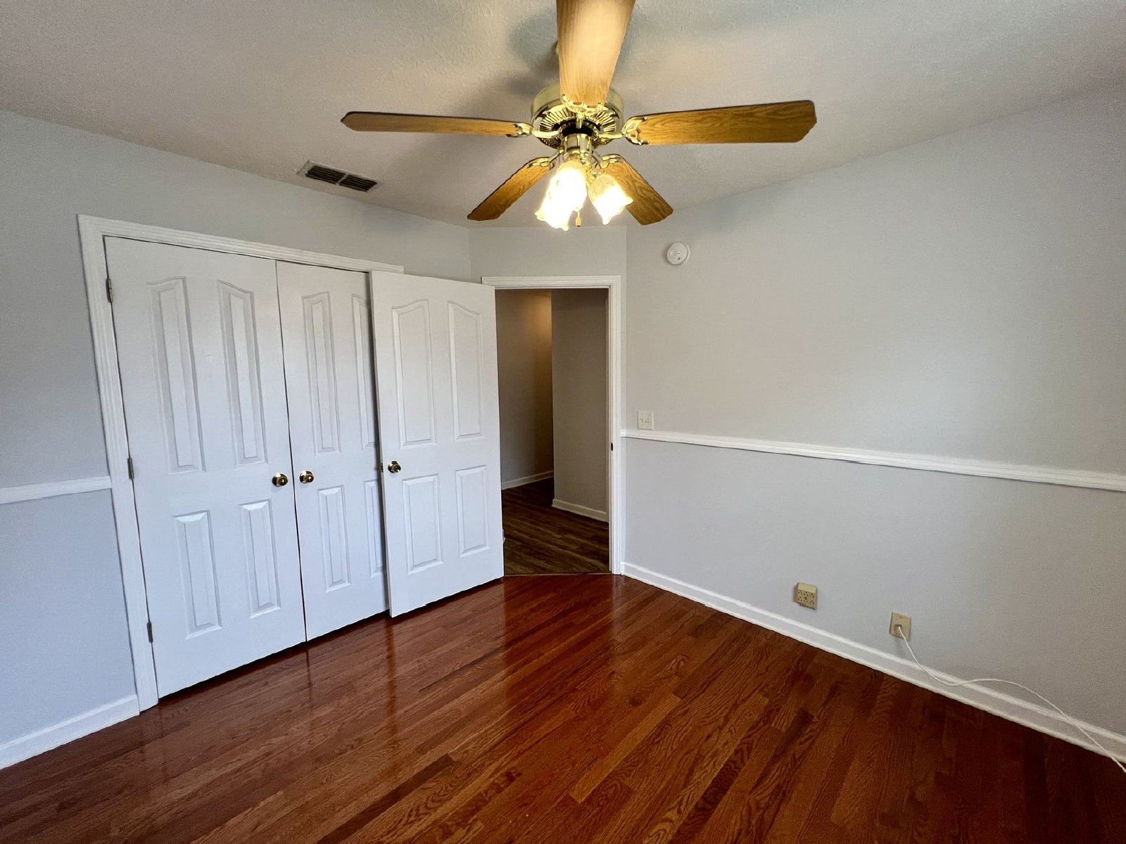 3 bed, 2 Bath, Garage + Screened Back Porch, Near Cason Ln property image