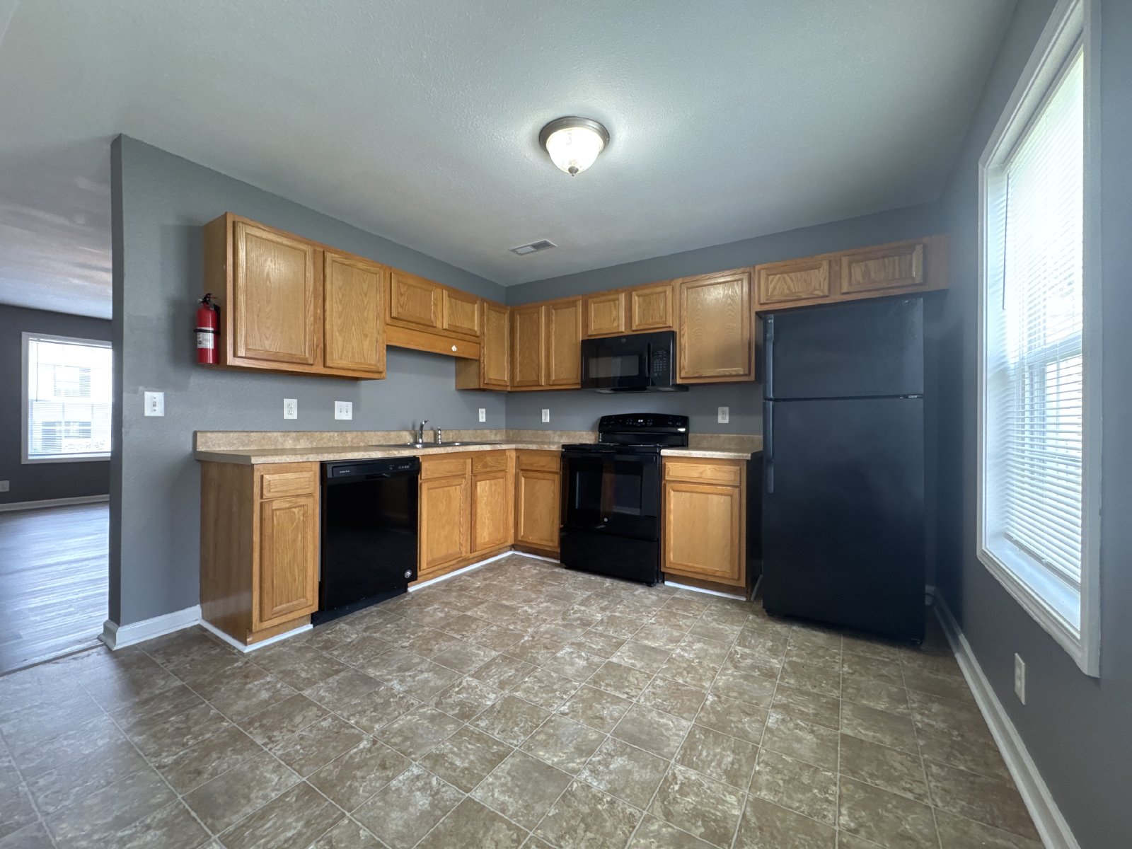 2 Bed, 1.5 Bath Townhome *Move-In Special 1/2 off 1st Month's Rent for Qualified Applicant property image