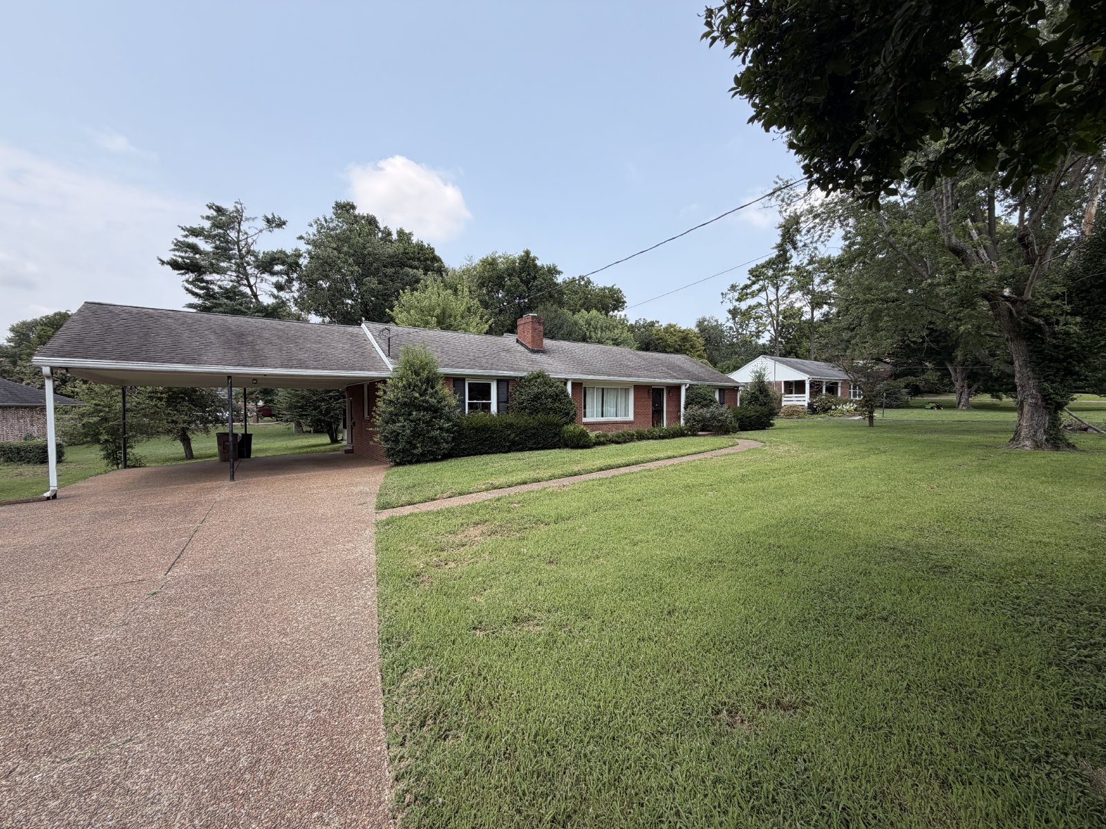 2 bedroom, 1 bath home near Harding Place property image
