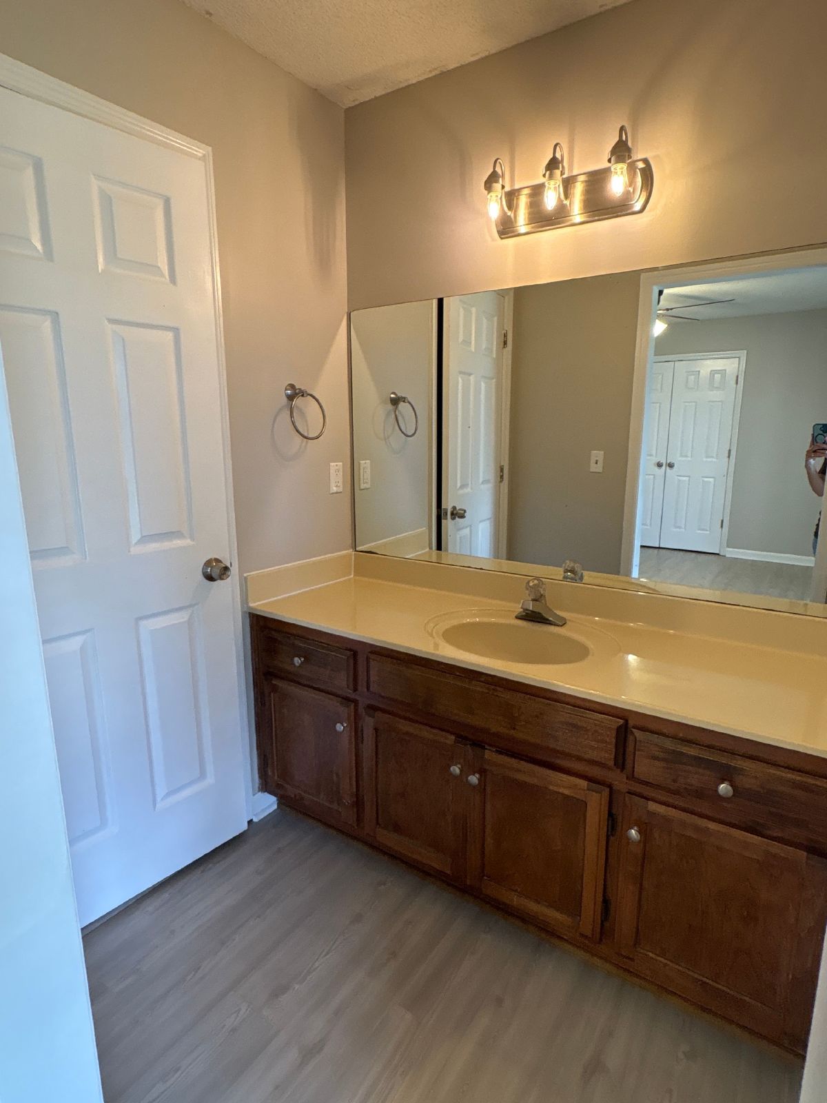 Spacious Brick Home with Fenced-In Back yard! property image